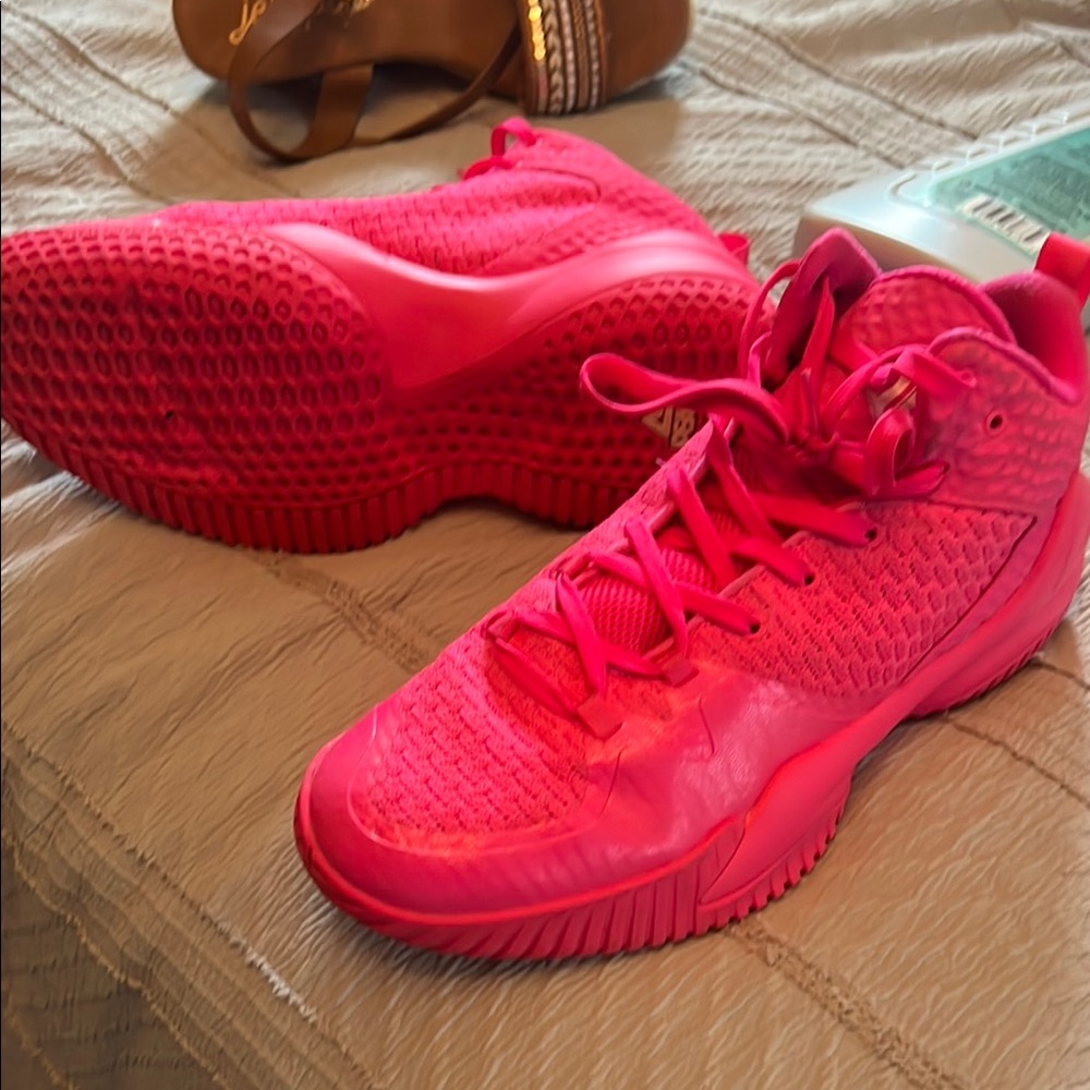 Peak Performance Pink Athletic Shoes High-Top